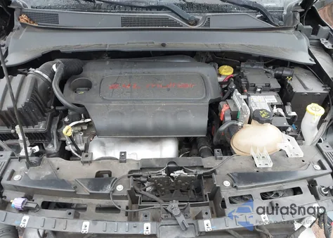 2018 Jeep Compass Limited 4X4 from USA, damaged, VIN 3C4NJDCBXJT350702